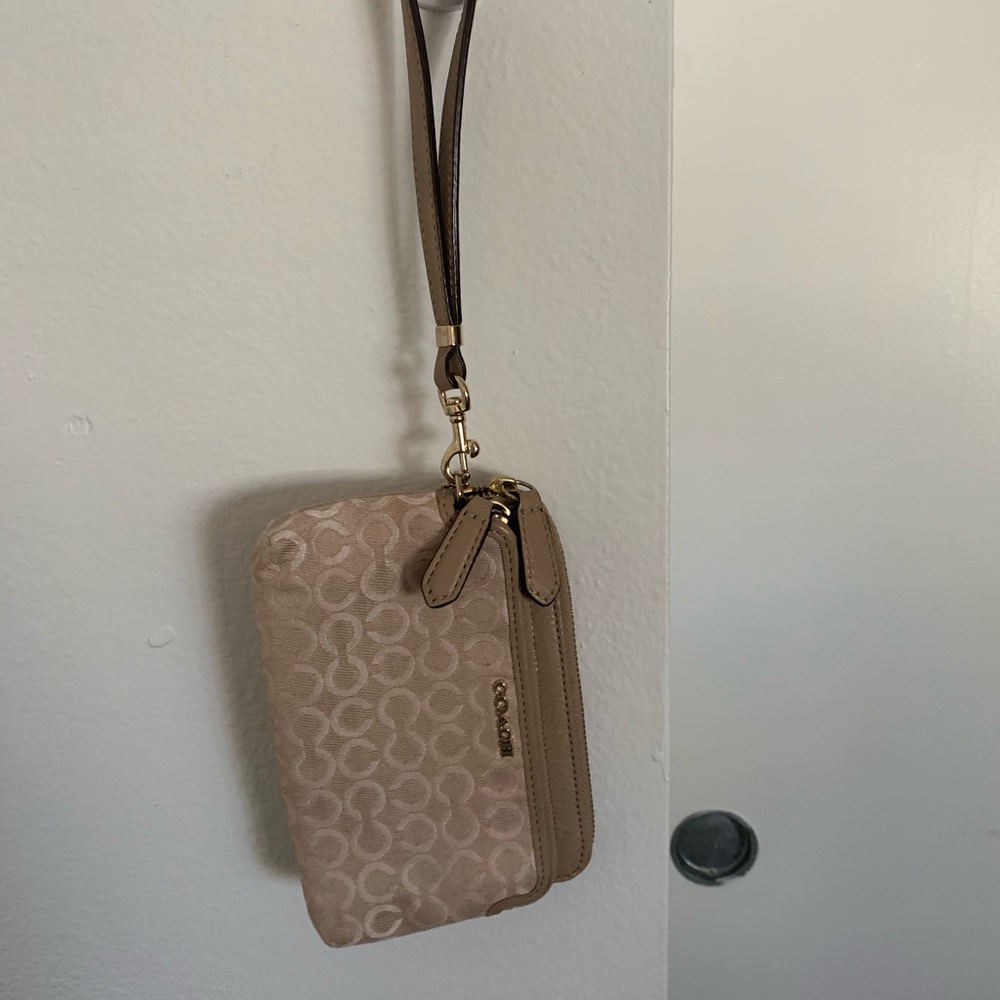 Coach purse